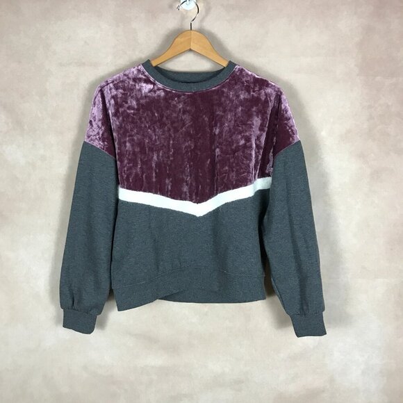 FRESHMAN 1996 Velvet Front Fleece Gray Sweatshirt NWT LARGE - Picture 6 of 10